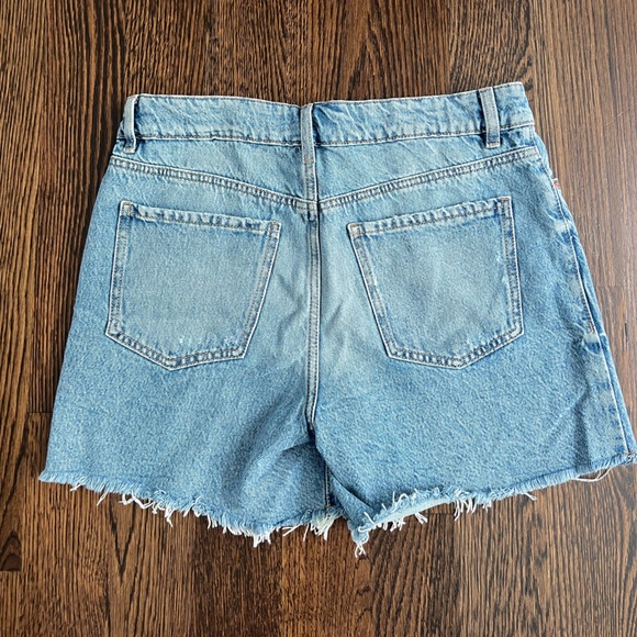 Garage Boyfriend Shorts - Picture 3 of 4